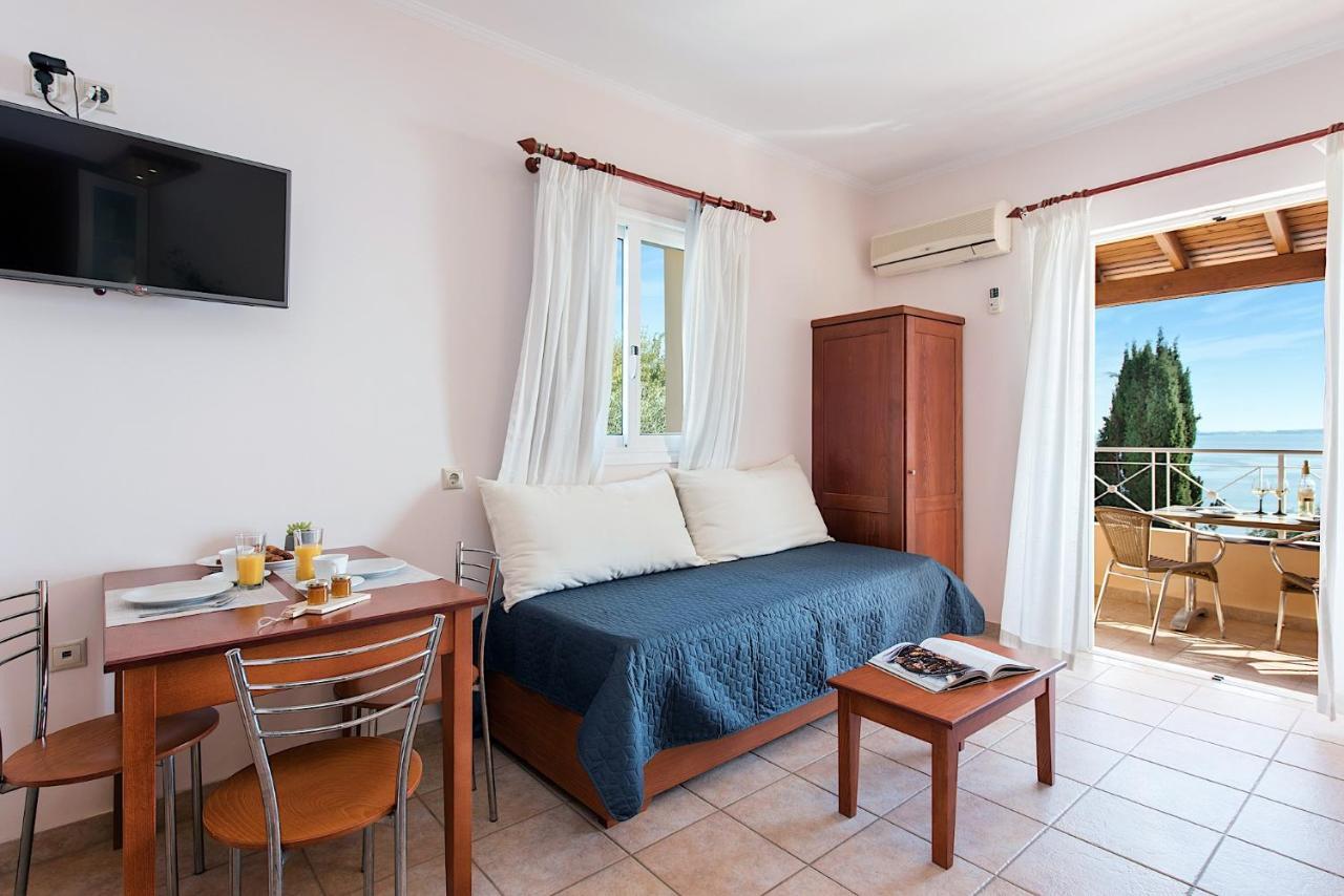 Corfu Shell Apartments Барбати Экстерьер фото